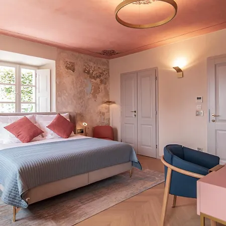 Πανσιόν Heritage Spindler By Duhomes 4*