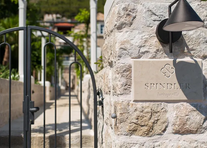Gostinjska kuća Heritage Spindler By Duhomes 3*